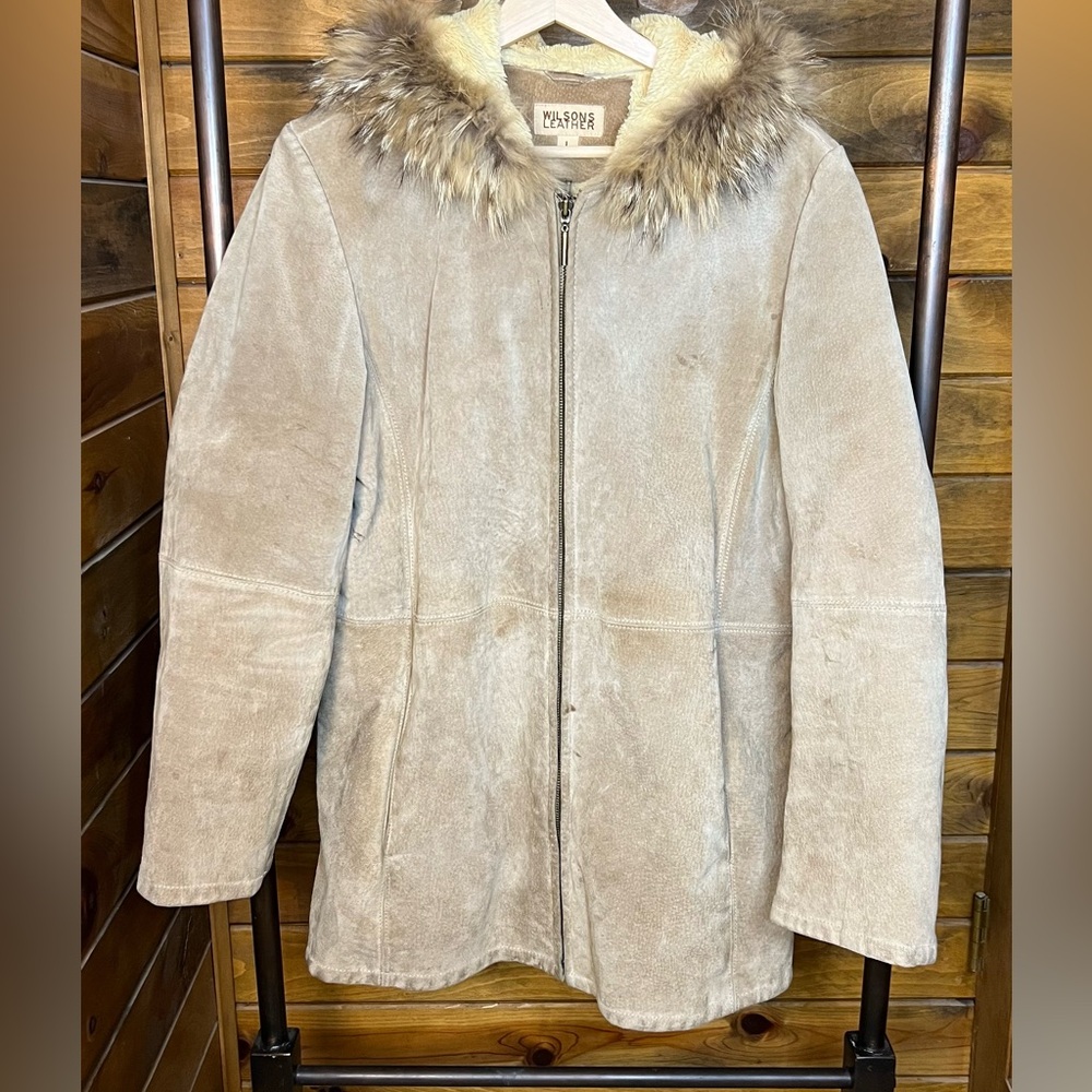 Vintage Wilsons Leather Suede Coat Raccoon Fur Trim Hood Womens L